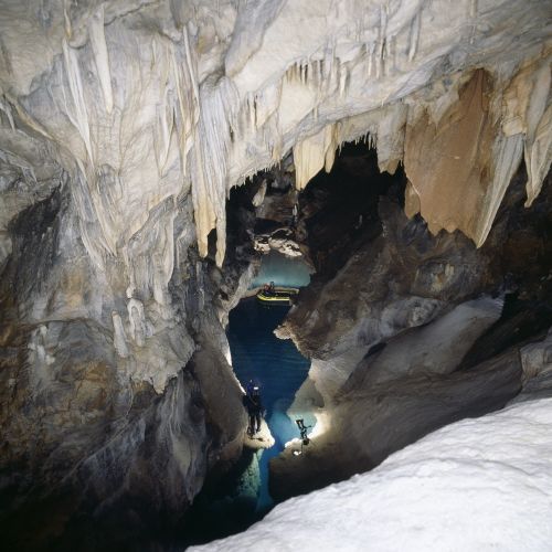 Σπήλαιο Λιμνών Καστριών Καλαβρύτων 5